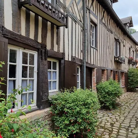 Apartament La Saint Jean Cosy For Two With Fireplace Centre Honfleur